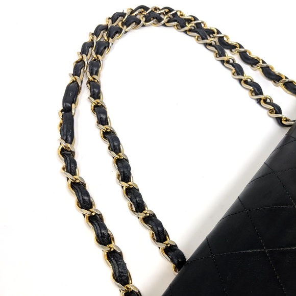 🎉HPx2🎉CHANEL Black Flap Bag Maxi Jumbo Classic - Picture 6 of 8